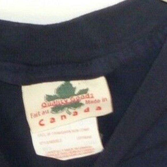 Men's T-Shirt,Prince Edward Island,Canada,Size M - Picture 5 of 7